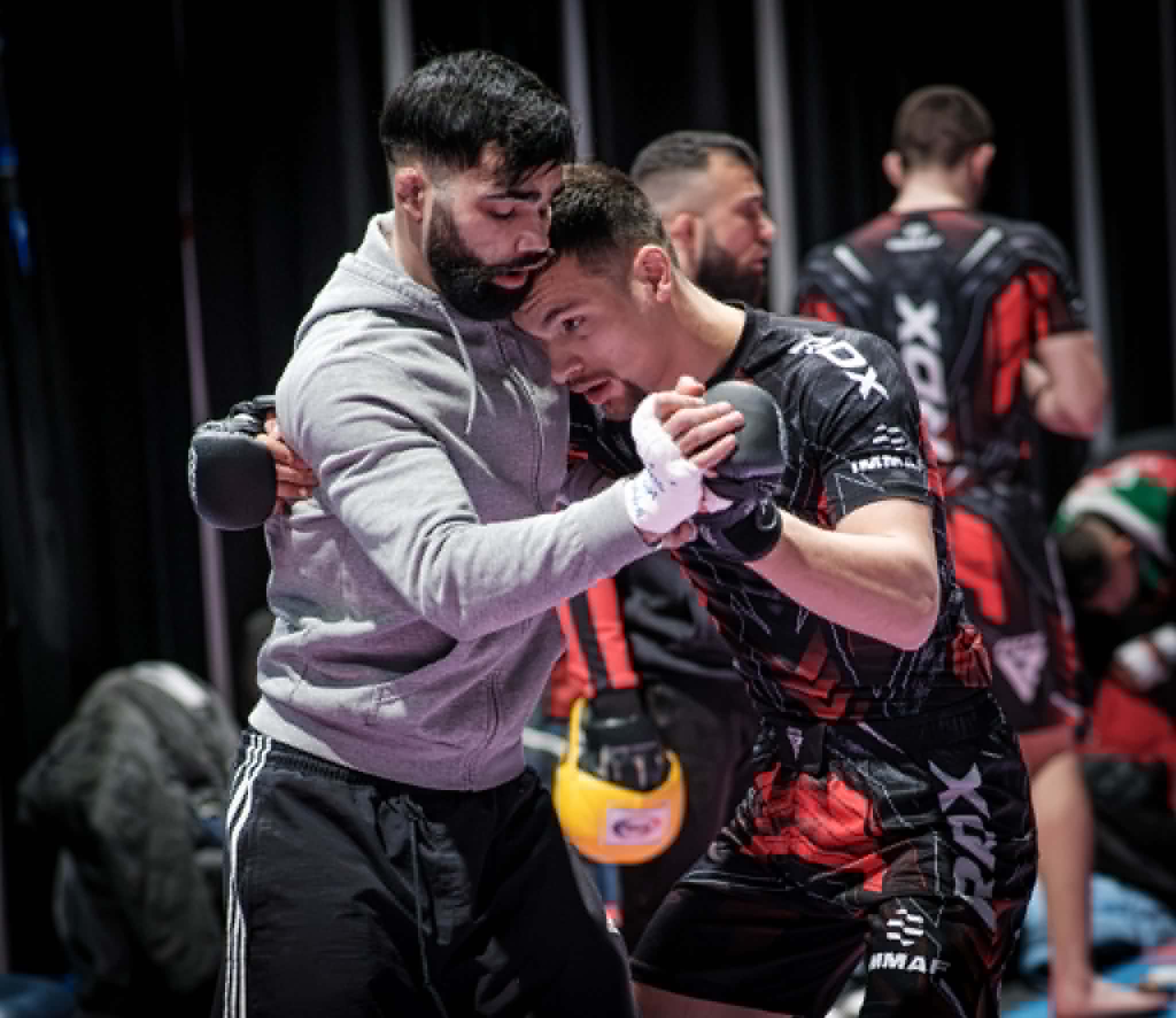 Clinch MMA